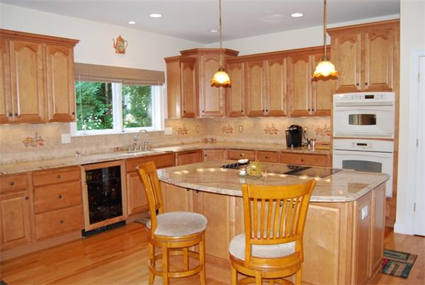 9 Martingale Road Lexington, MA 02421 - Photo 8 of 21