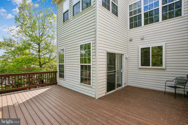 $749,900 | 13080 Park Crescent Circle, Herndon, VA 20171