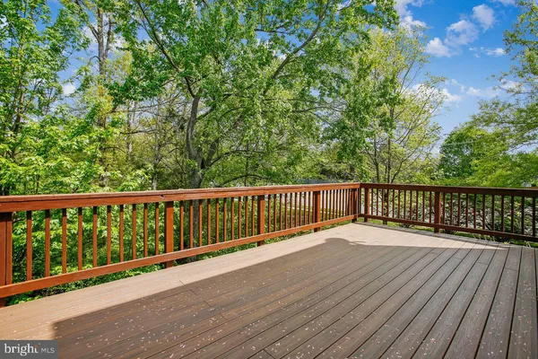 $749,900 | 13080 Park Crescent Circle, Herndon, VA 20171