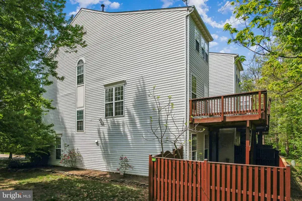 $749,900 | 13080 Park Crescent Circle, Herndon, VA 20171