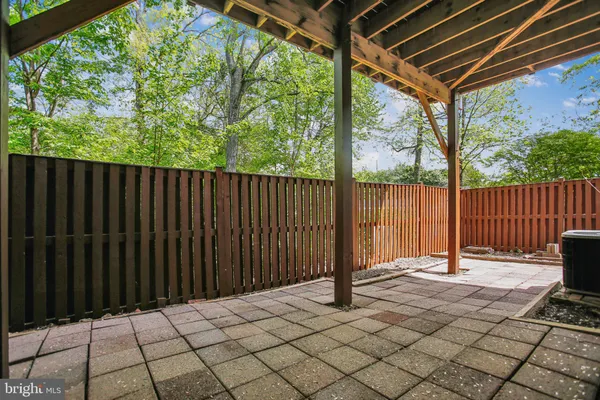 $749,900 | 13080 Park Crescent Circle, Herndon, VA 20171