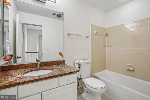 $749,900 | 13080 Park Crescent Circle, Herndon, VA 20171