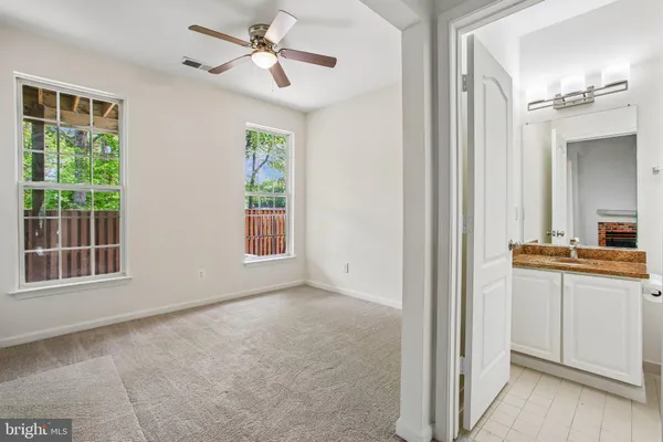 $749,900 | 13080 Park Crescent Circle, Herndon, VA 20171