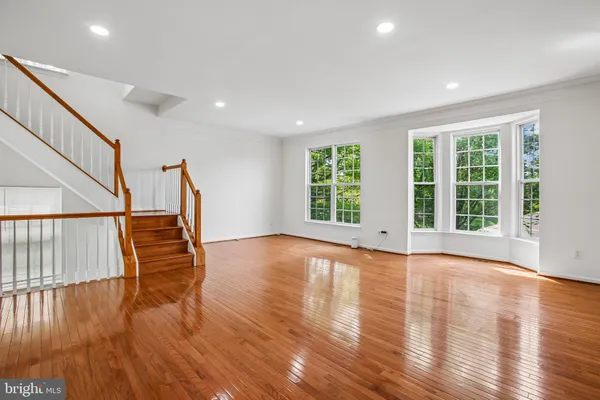$749,900 | 13080 Park Crescent Circle, Herndon, VA 20171
