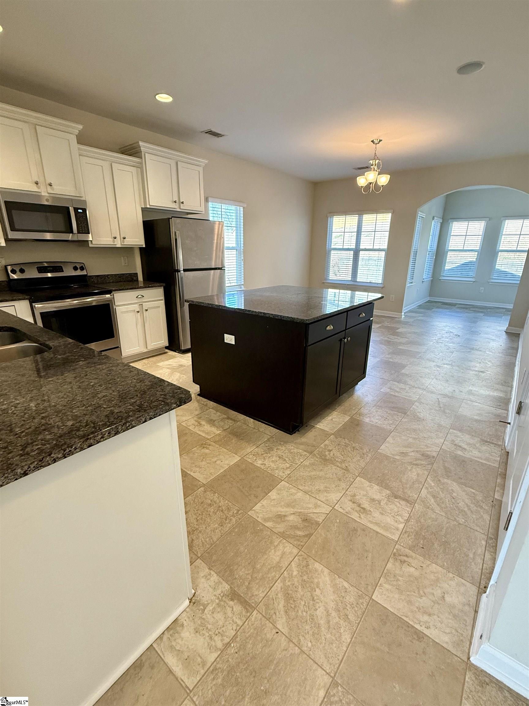 450 Lynnell Way Moore, SC 29369 - Photo 5 of 17