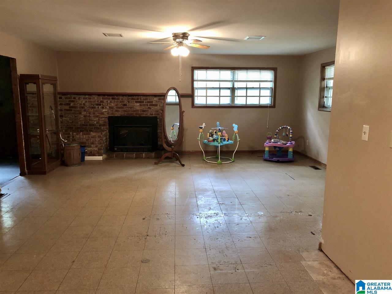 126 Willow Street Leeds, AL 35094 - Photo 8 of 17