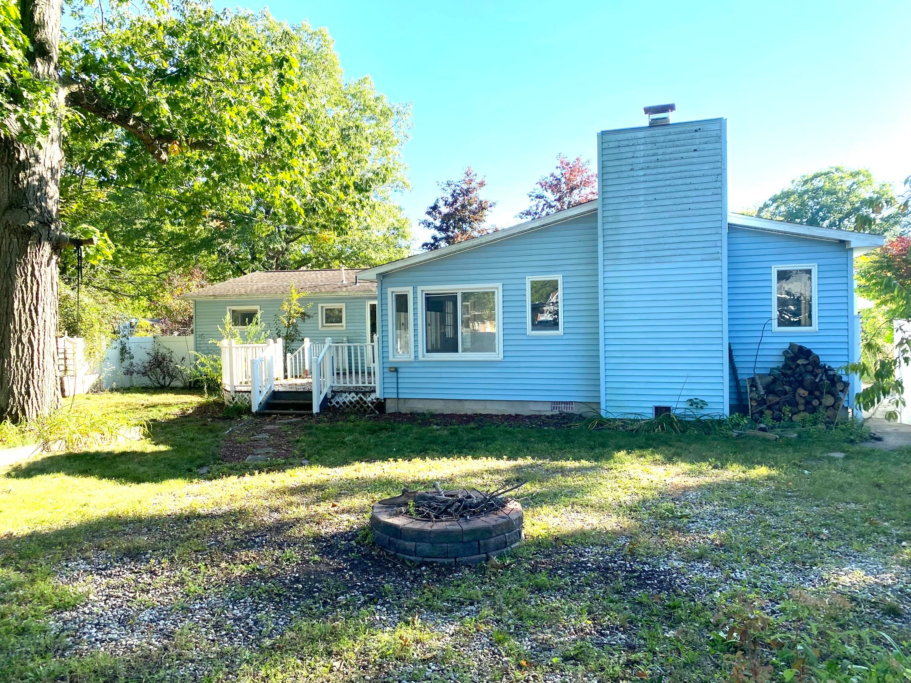152 Colorado Road Alpena, MI 49707 - Photo 4 of 27 IMG_5225