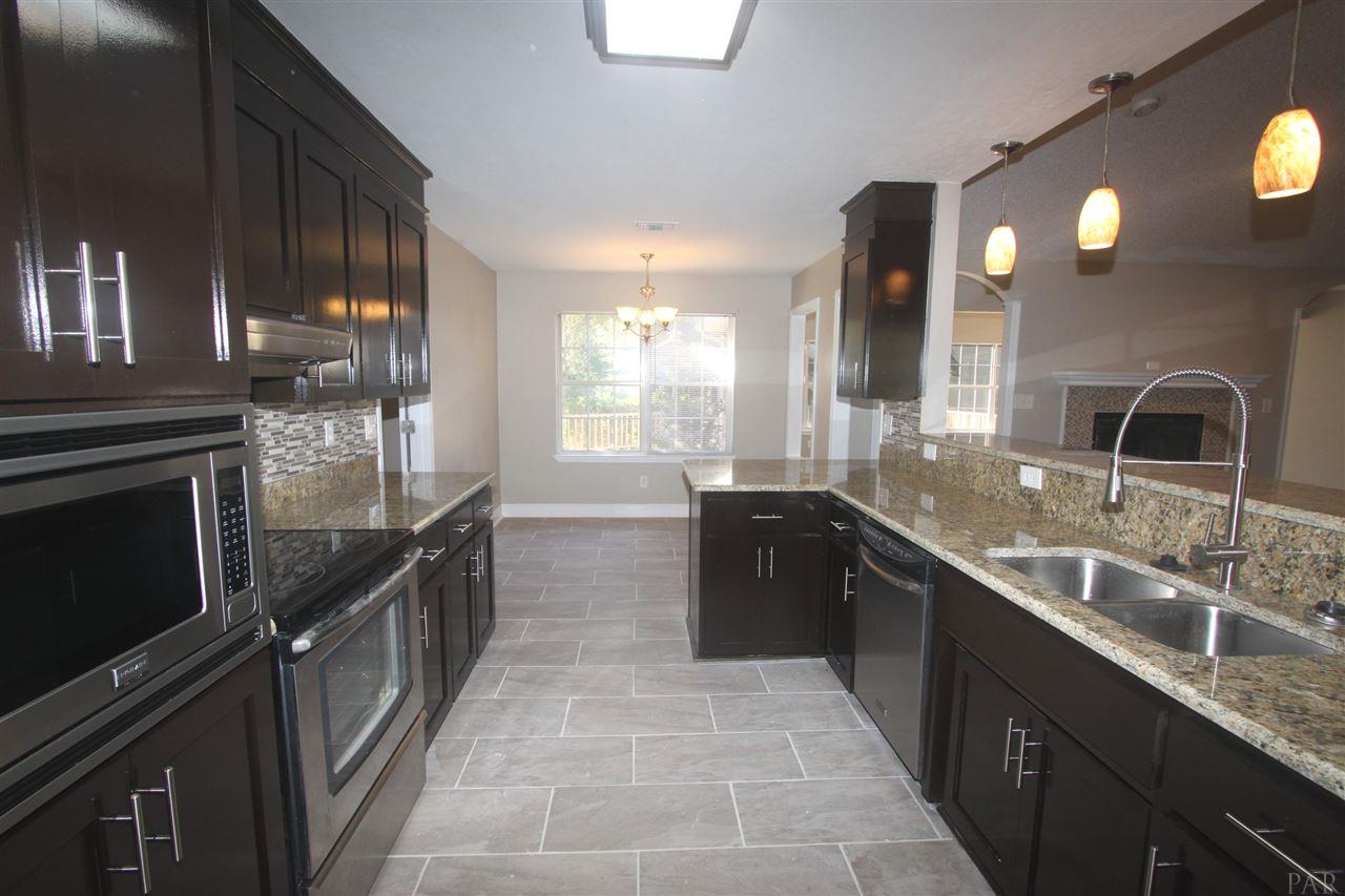 2311 Ryale Road Cantonment, FL 32533 - Photo 13 of 39 Gallery Image 13