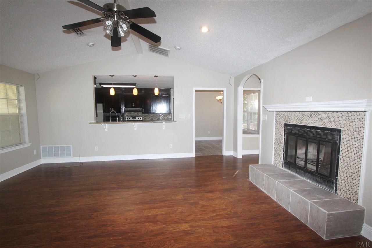 2311 Ryale Road Cantonment, FL 32533 - Photo 7 of 39 Gallery Image 7