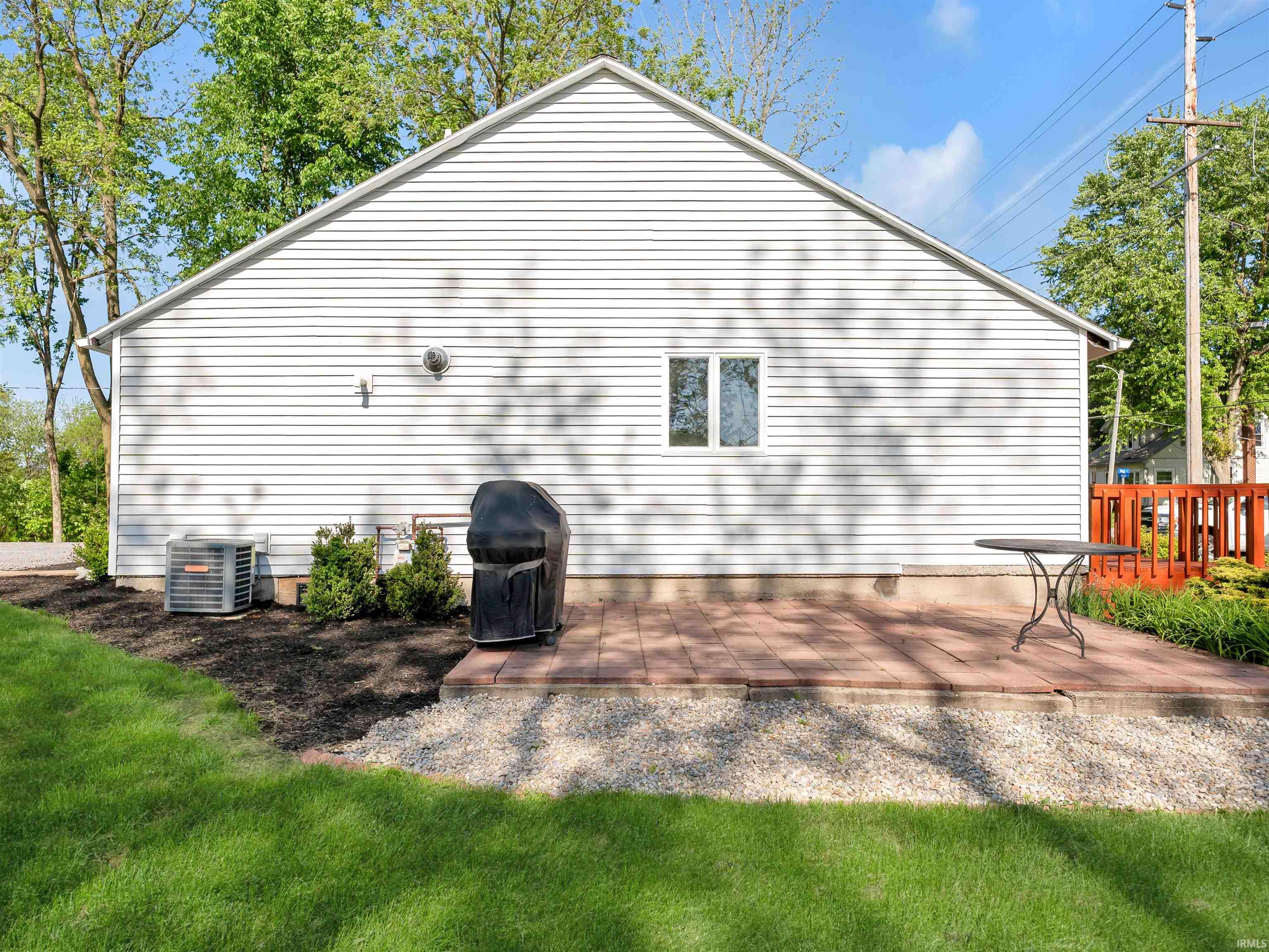 655 West Walnut Street Waterloo, IN 46793 - Photo 23 of 24