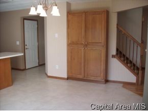 302 Bristol Road Chatham, IL 62629 - Photo 6 of 12 Gallery Image 6