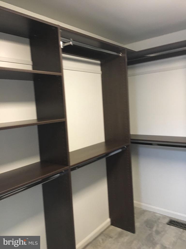 9119 Buckner Road Alexandria, VA 22309 - Photo 17 of 33