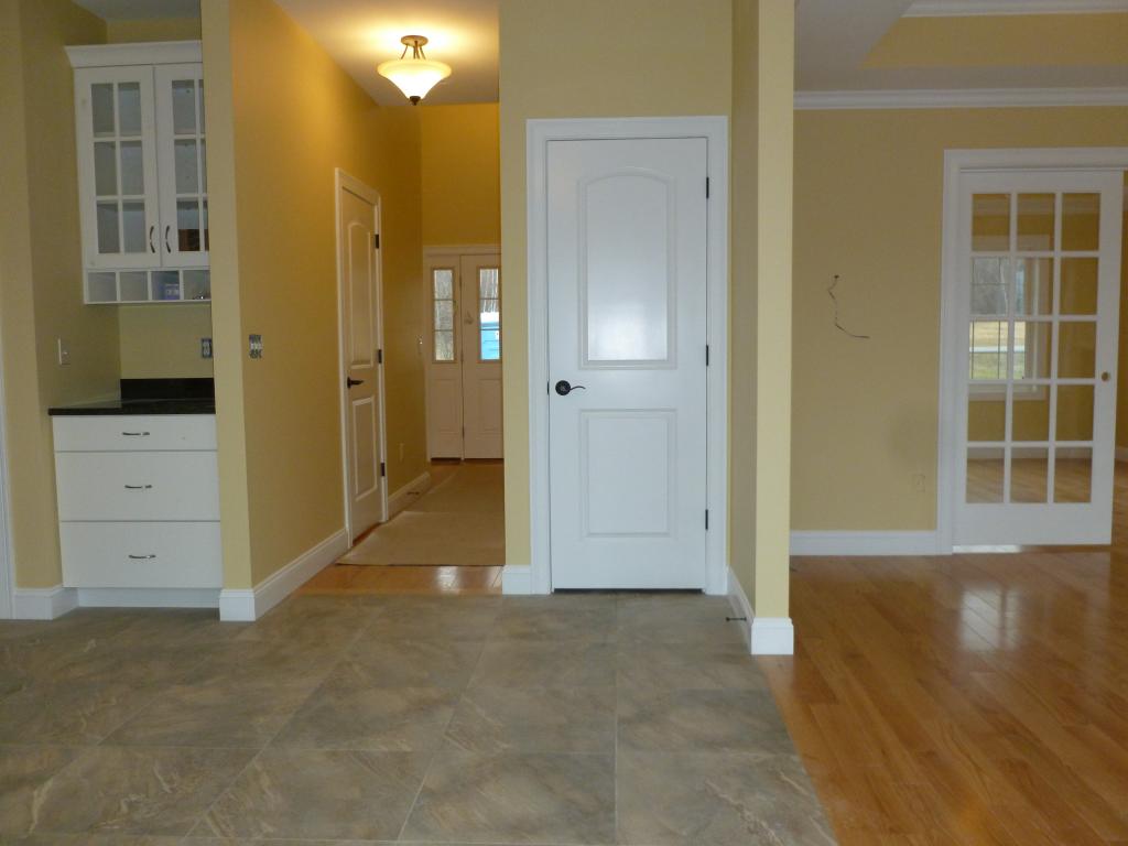 3076 South Road Williston, VT 05495 - Photo 8 of 22