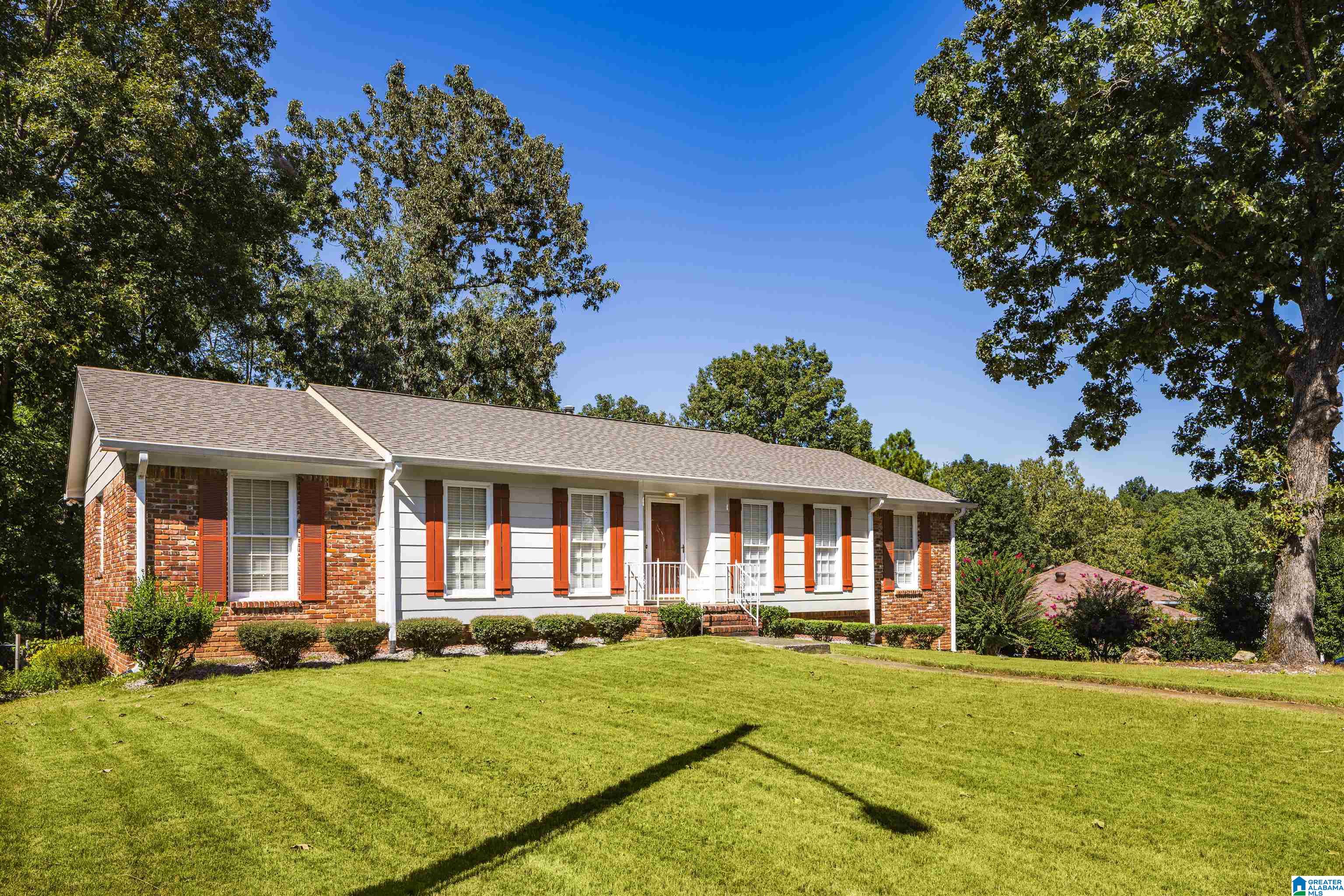 944 Village Mill Road Birmingham, AL 35215 - Photo 2 of 41