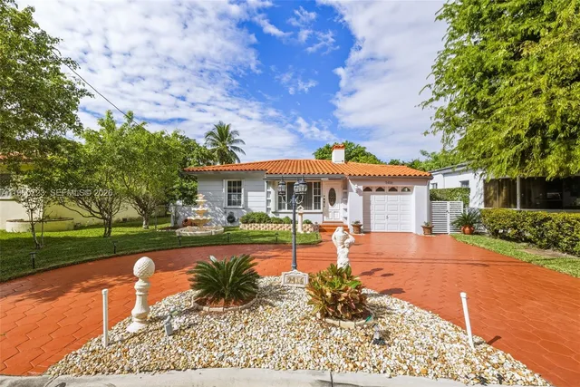$1,375,000 | Surfside, Surfside, FL 33154