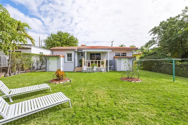 $1,375,000 | Surfside, Surfside, FL 33154