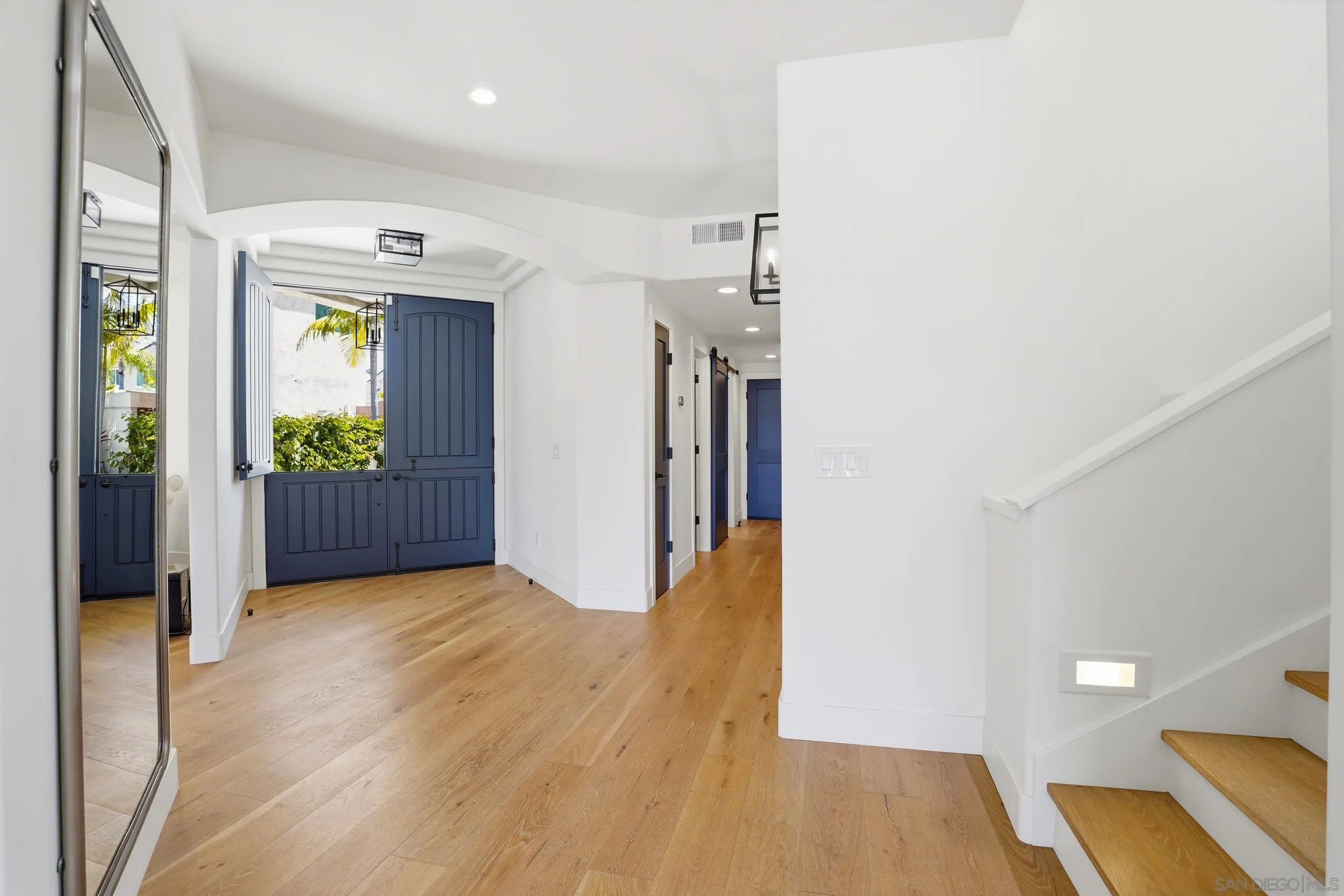 40 Spinnaker Way Coronado, CA 92118 - Photo 18 of 51