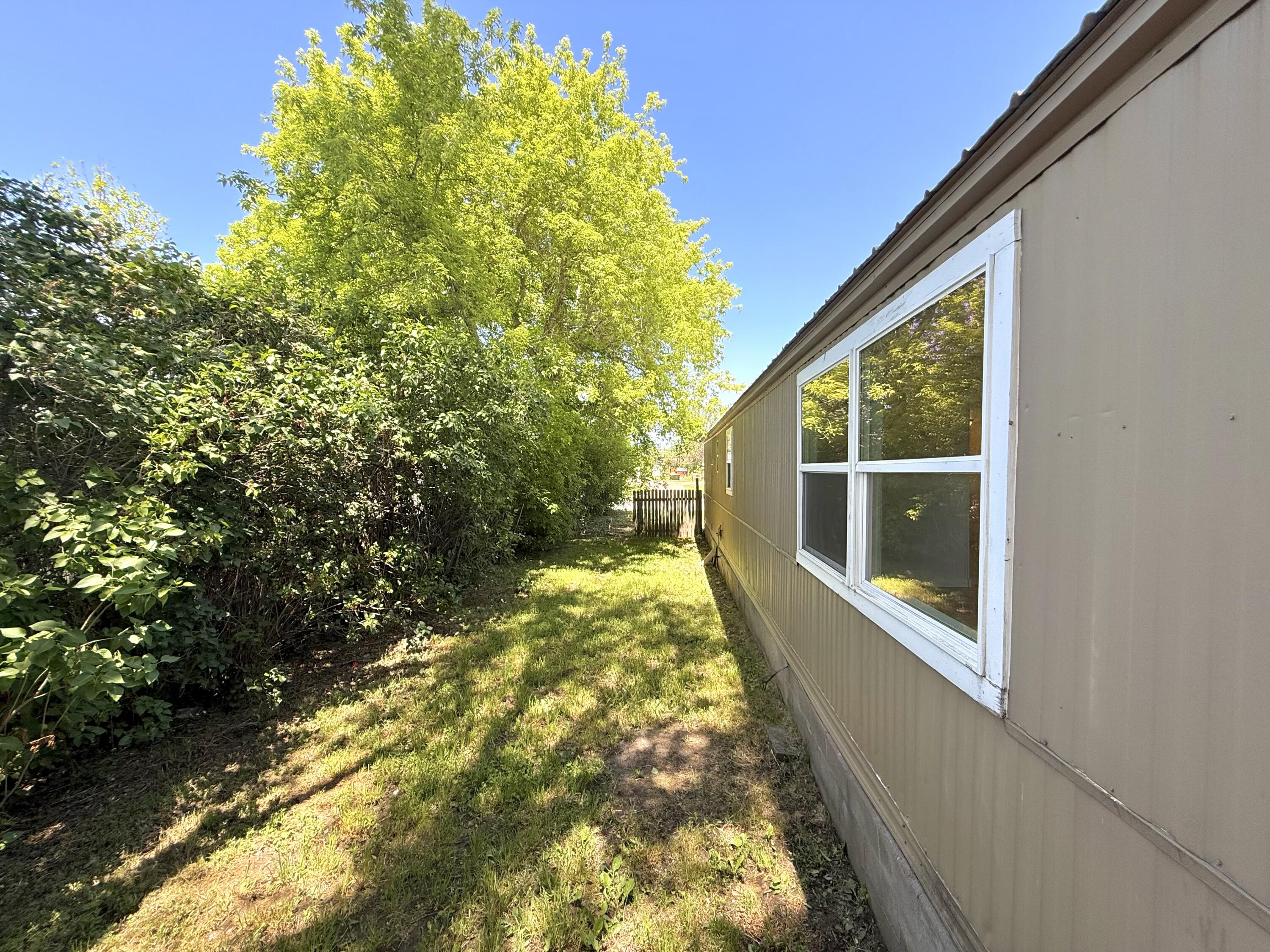 706 Halbert Street Ranchester, WY 82839 - Photo 12 of 13 12 - Fenced Yard