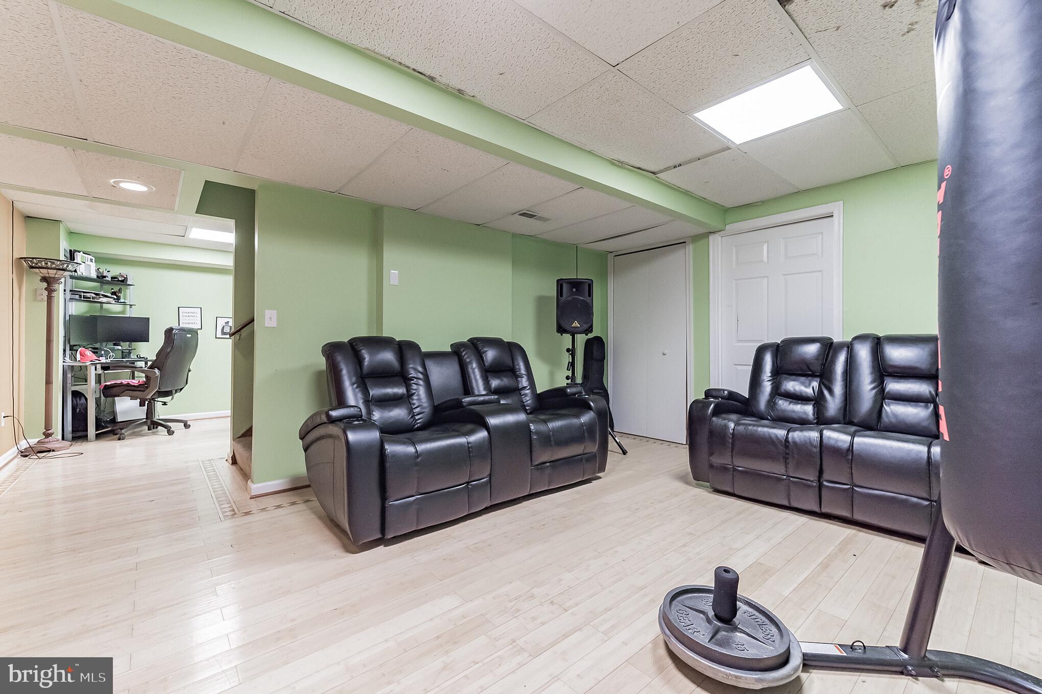 7534 Knoll Acres Road Hanover, MD 21076 - Photo 11 of 12 Gallery Image 11