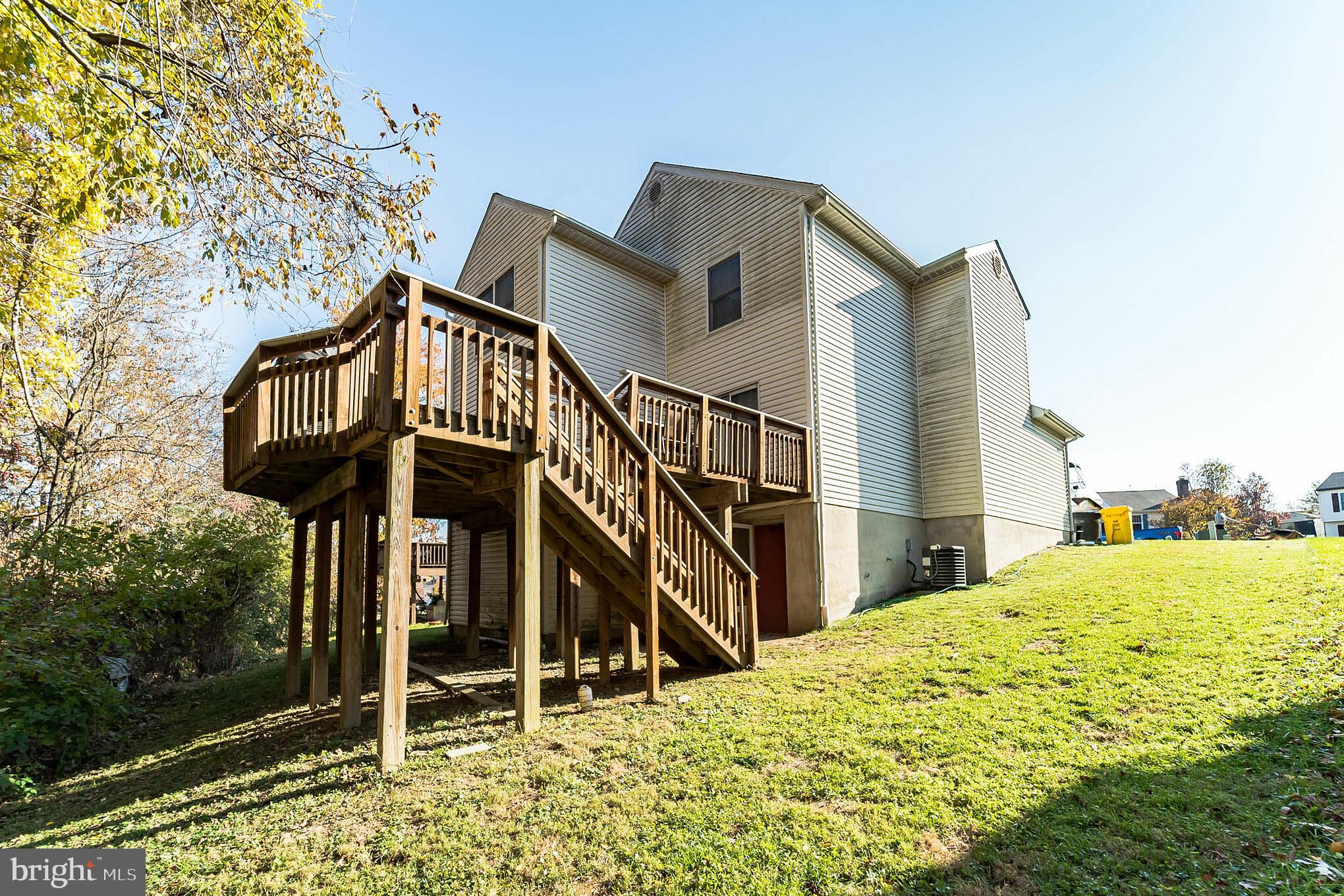 7534 Knoll Acres Road Hanover, MD 21076 - Photo 4 of 12 Gallery Image 4