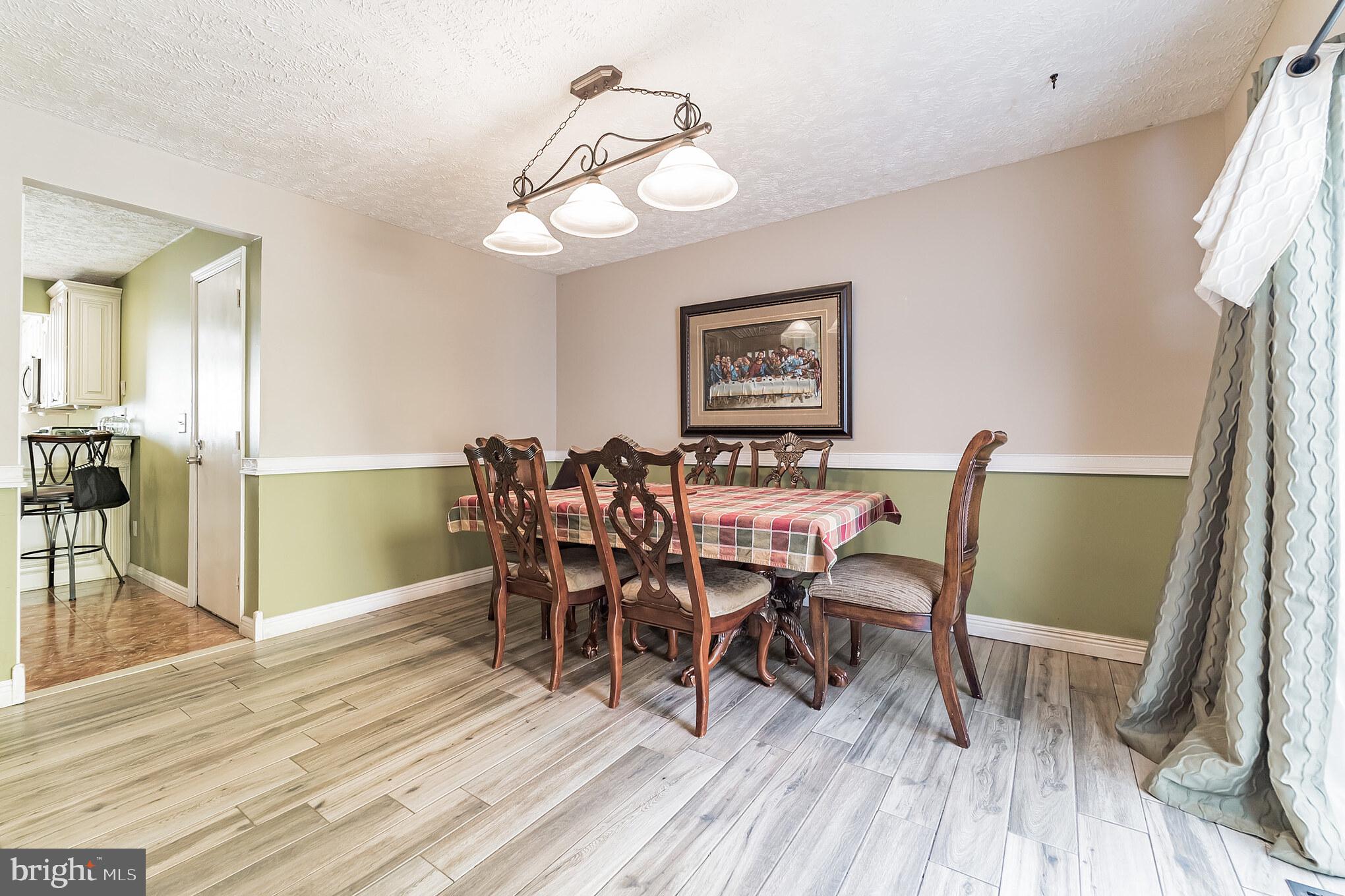 7534 Knoll Acres Road Hanover, MD 21076 - Photo 8 of 12 Gallery Image 8