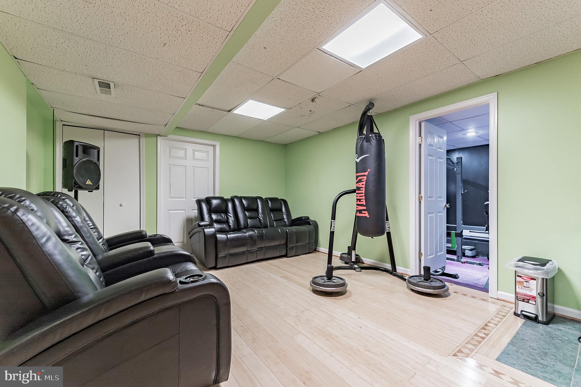 7534 Knoll Acres Road Hanover, MD 21076 - Photo 10 of 12 Gallery Image 10