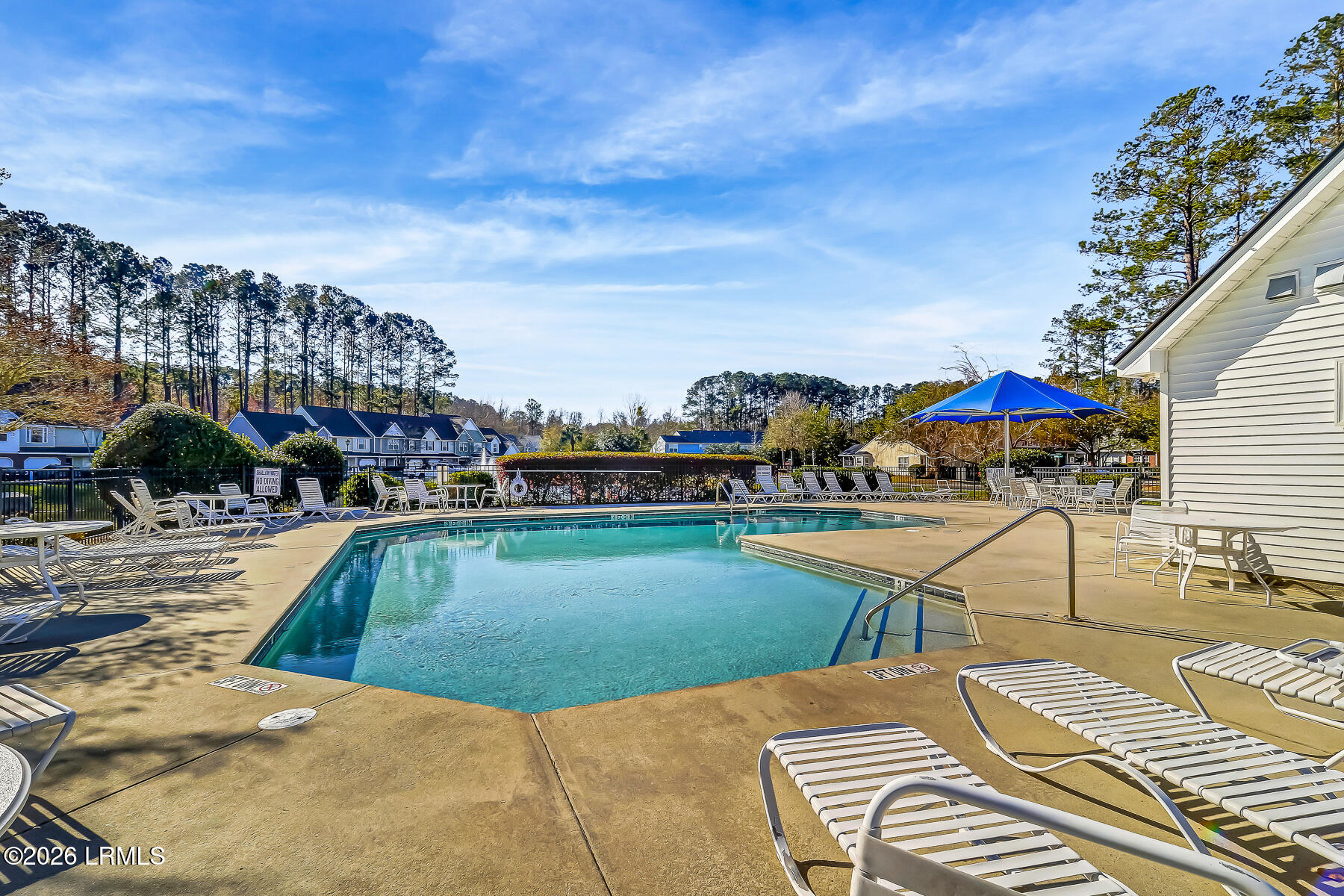 258 North Circle Bluffton, SC 29910 - Photo 24 of 28 Amenities