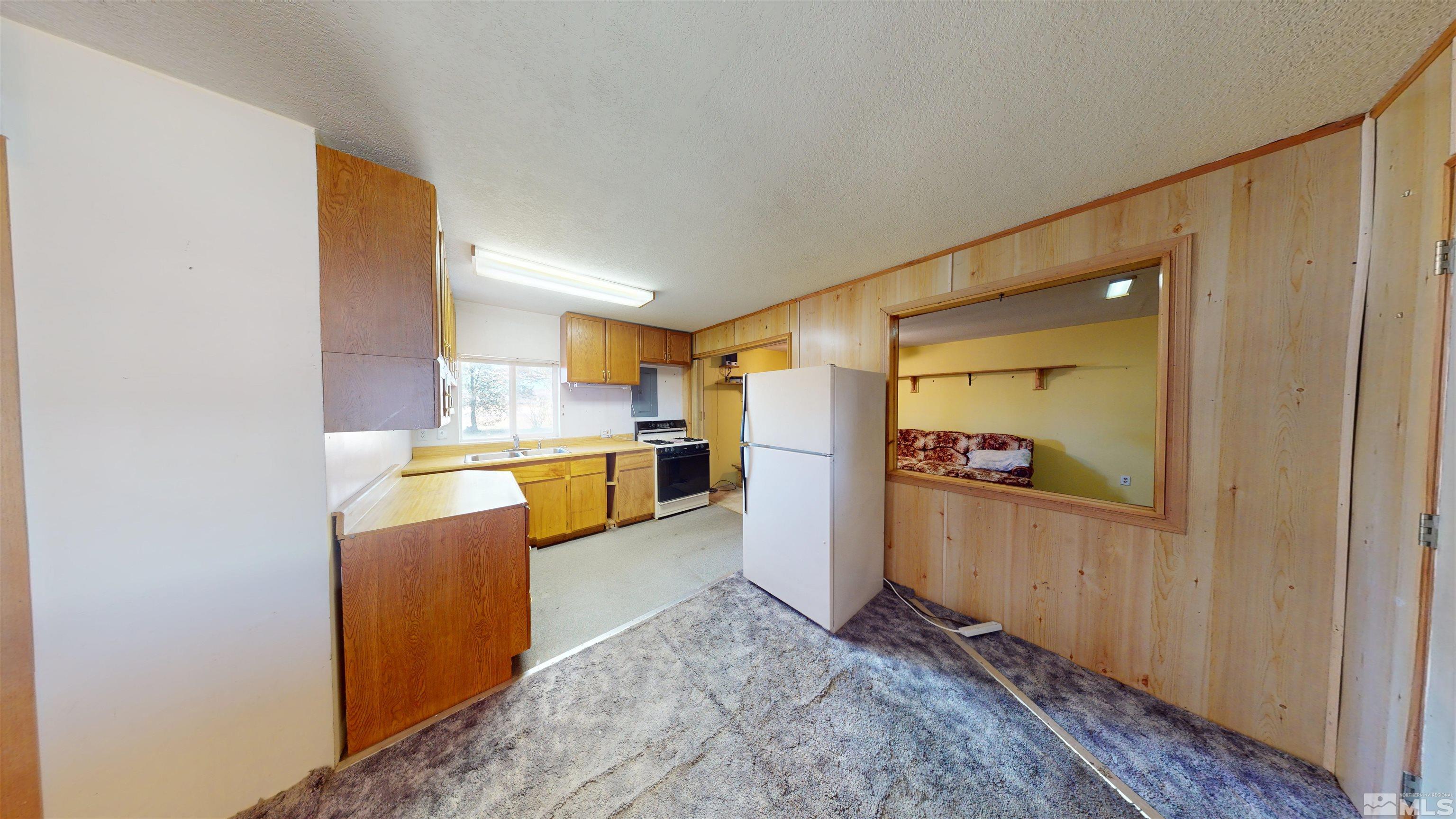 205 East Valmy Frontage Road Valmy, NV 89438 - Photo 6 of 27 Photo 6