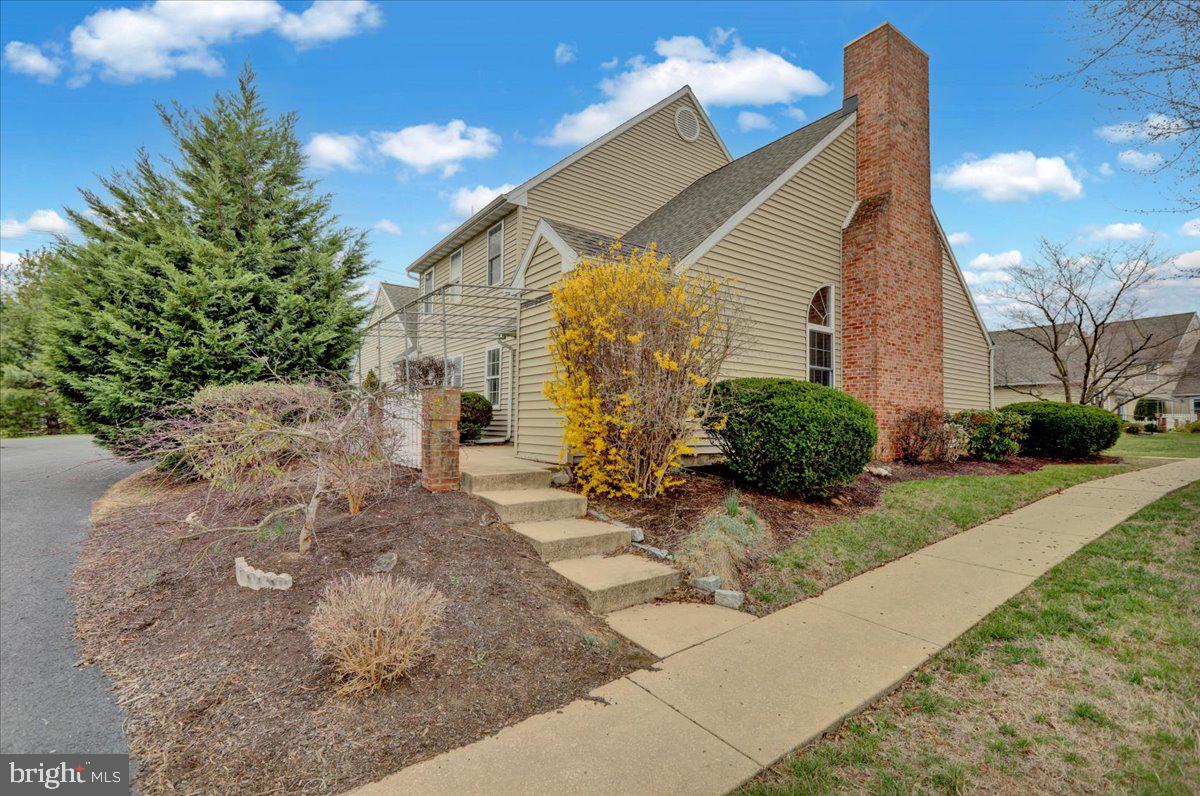 101 Heather Lane Reading, PA 19610 - Photo 3 of 38 a view of backyard of the house