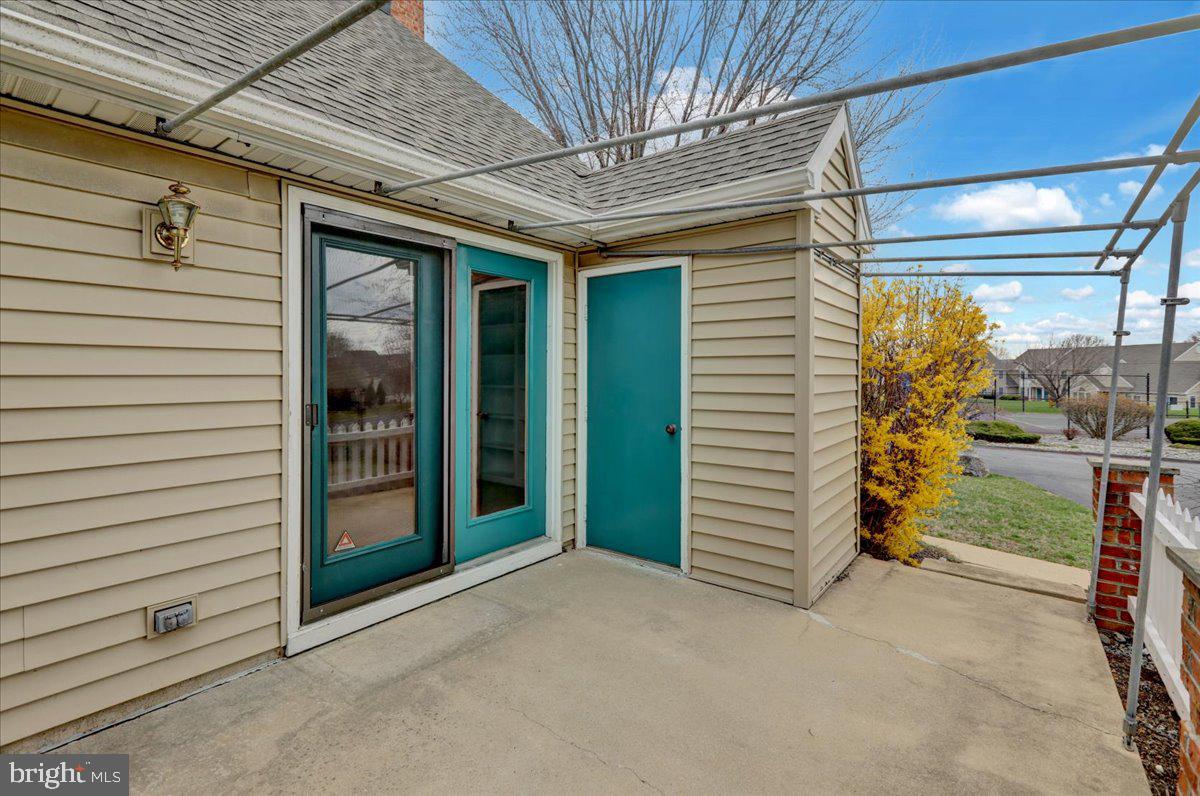 101 Heather Lane Reading, PA 19610 - Photo 4 of 38 a view of entryway door of the house