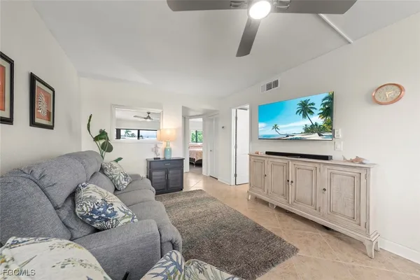 $450,000 | 1250 Tennis Pl Court, Unit B24, Sanibel, FL 33957