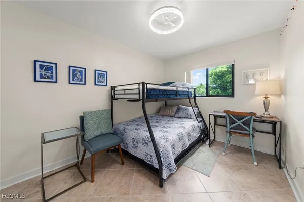 $450,000 | 1250 Tennis Pl Court, Unit B24, Sanibel, FL 33957