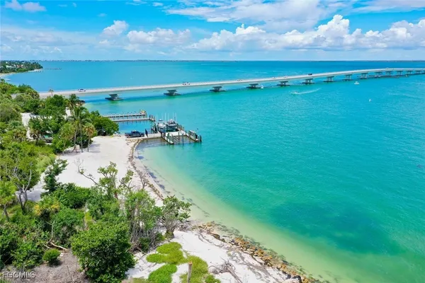 $450,000 | 1250 Tennis Pl Court, Unit B24, Sanibel, FL 33957