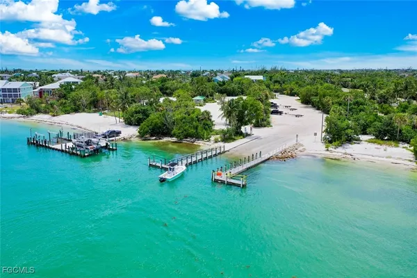 $450,000 | 1250 Tennis Pl Court, Unit B24, Sanibel, FL 33957