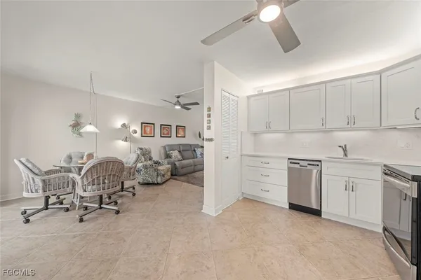 $450,000 | 1250 Tennis Pl Court, Unit B24, Sanibel, FL 33957