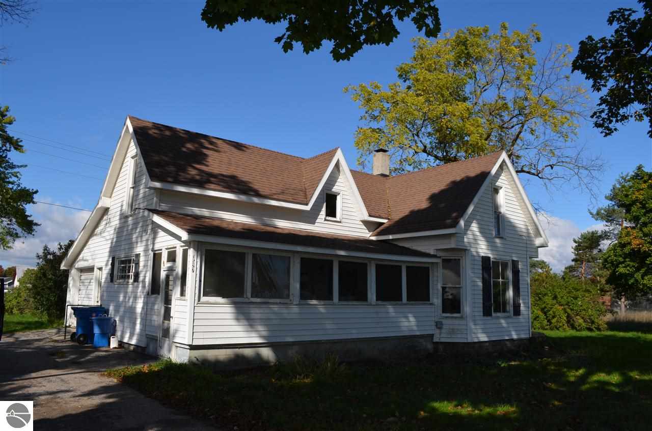 3527 Zimmerman Road Traverse City, MI 49685 - Photo 1 of 27 1791323.JPG