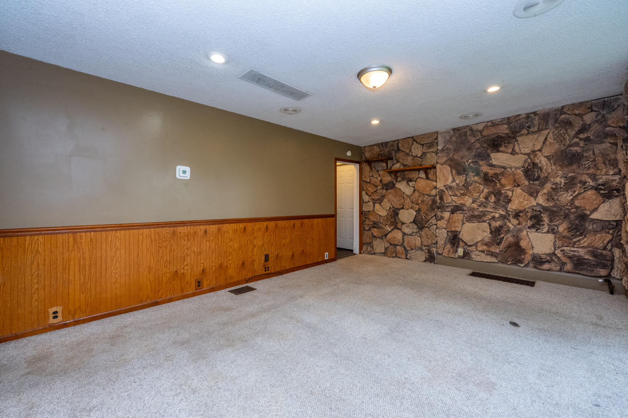 4960 Paw Paw Lake Road Coloma, MI 49038 - Photo 10 of 33 Paw Paw Lk-115 (2)