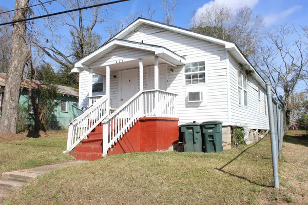 $90,000 | 824 Golden Street, Unit A & B, Tallahassee, FL 32304