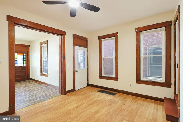 $1,130 | 113 Grand Avenue, Cumberland, MD 21502