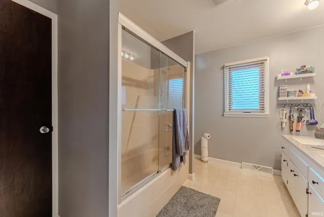 $399,500 | 1321 Helms Drive, Wabash, IN 46992