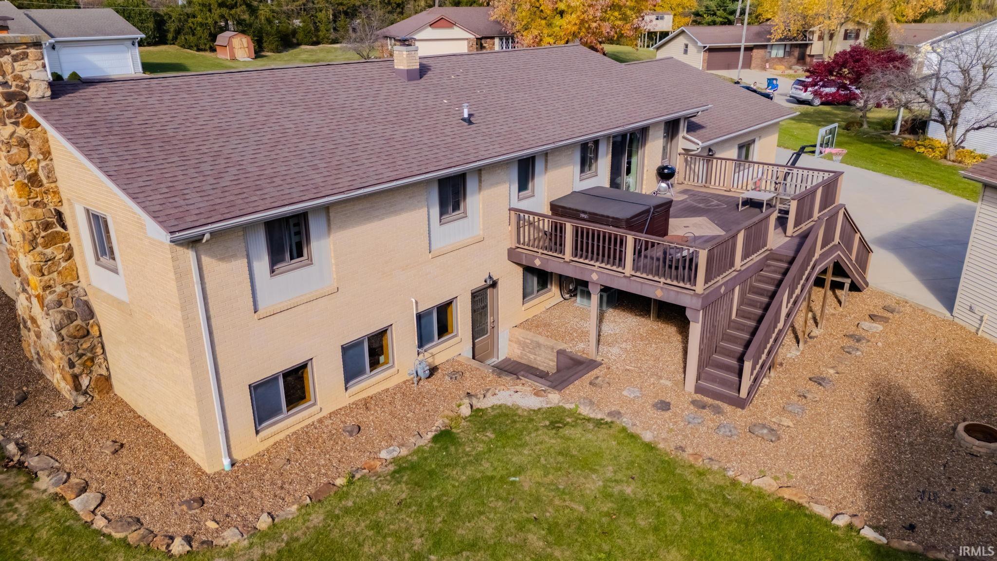 1321 Helms Drive Wabash, IN 46992 - Photo 5 of 36