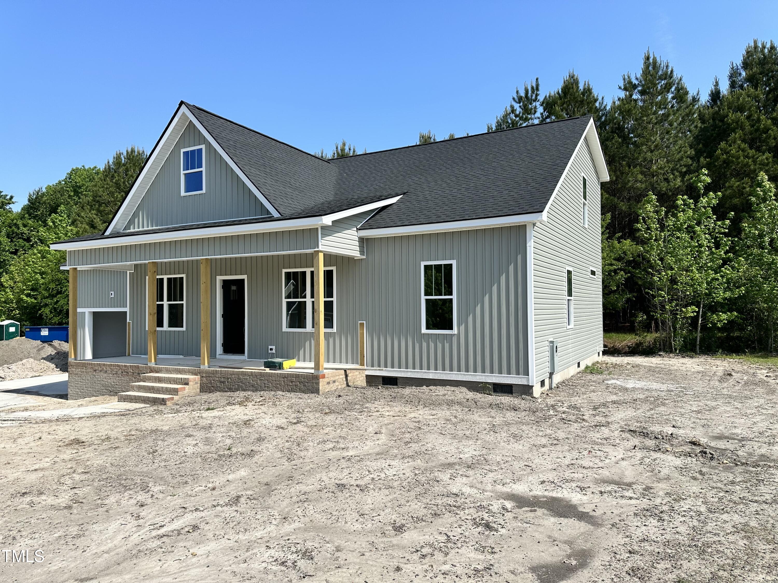 2802 Packing Plant Road Smithfield, NC 27577 - Photo 2 of 10 IMG_0025