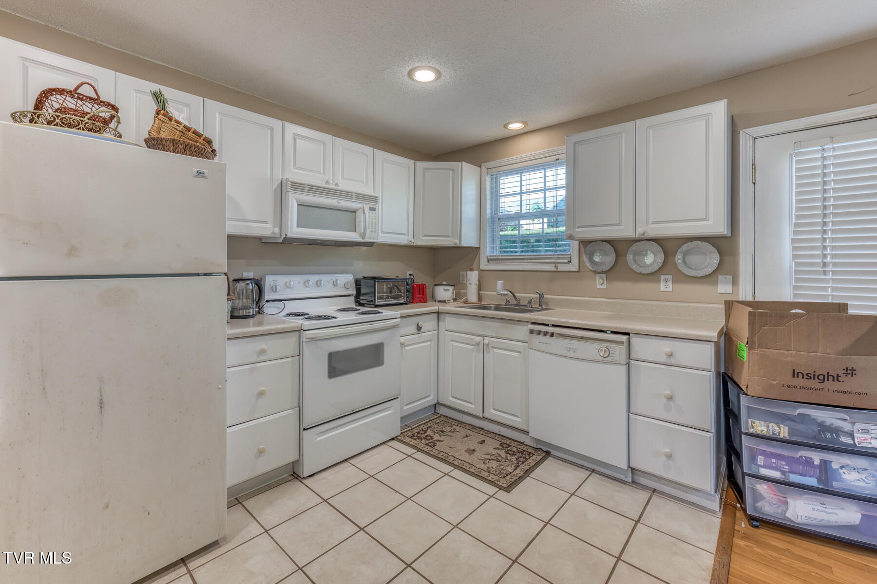 356 Poplar Ridge Road Piney Flats, TN 37686 - Photo 6 of 34 356 Poplar Ridge Rd - Rental-13