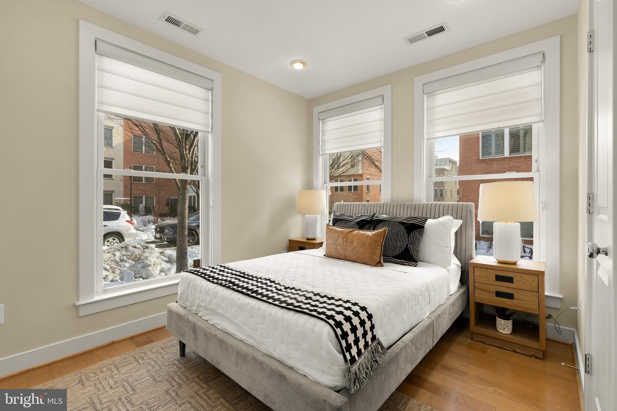 907 3rd Place Southeast Washington, DC 20003 - Photo 33 of 38 Entry lvl BR--very rare + limited homes have this.