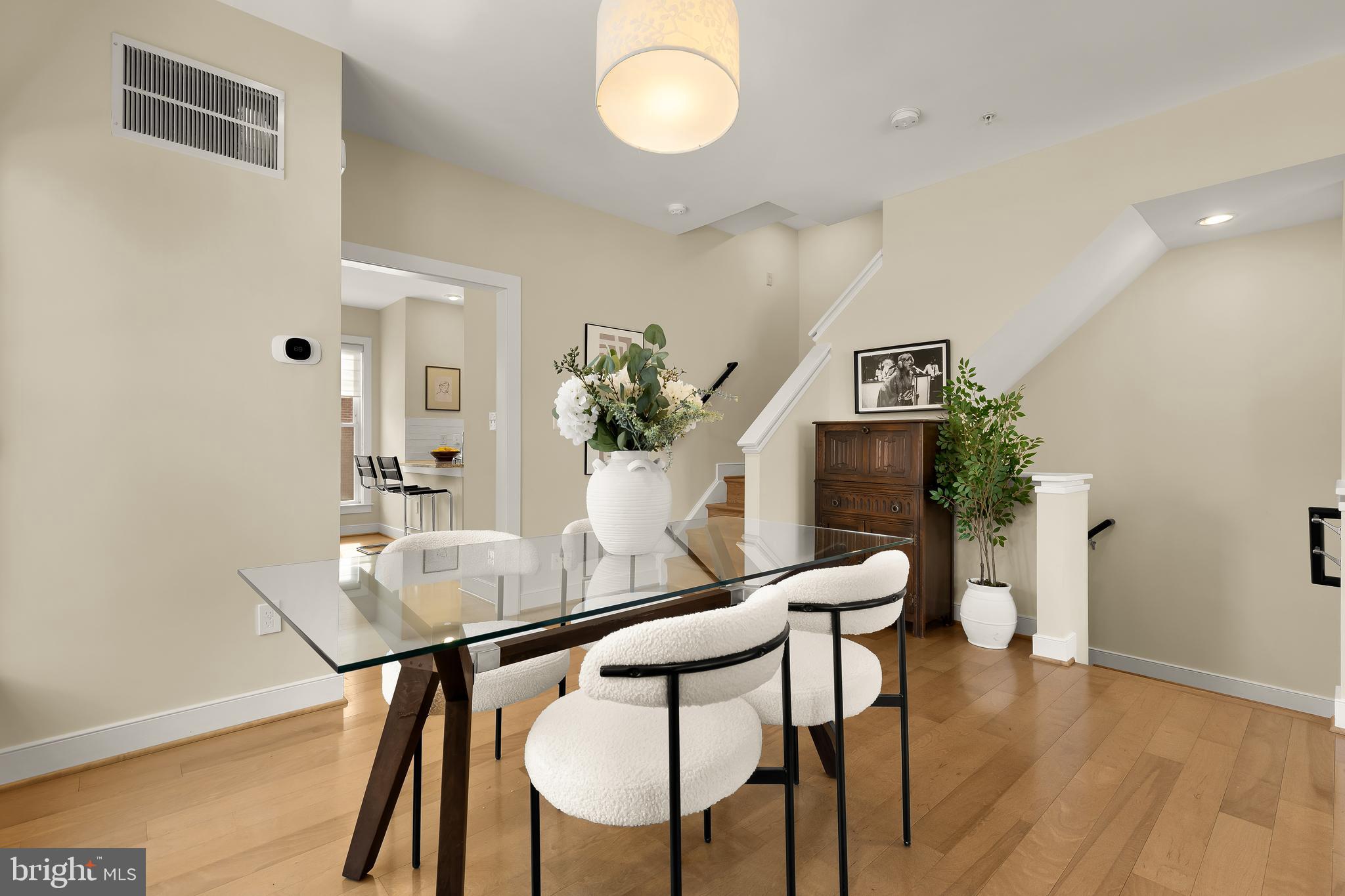 907 3rd Place Southeast Washington, DC 20003 - Photo 8 of 38 Dining area view 2