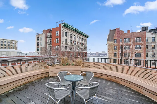 $515,000 | 615 West 113th Street, Unit 85 | Morningside Heights