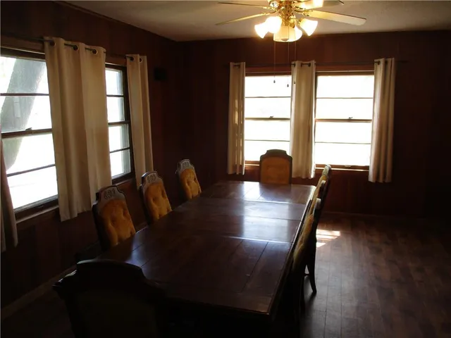 $299,000 | 830 West Elm Street, Columbus, KS 66725