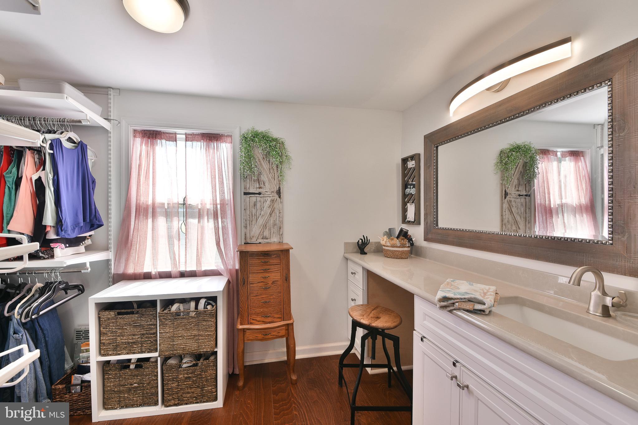 314 Ogden Place Springfield, PA 19064 - Photo 26 of 48 Dressing Area