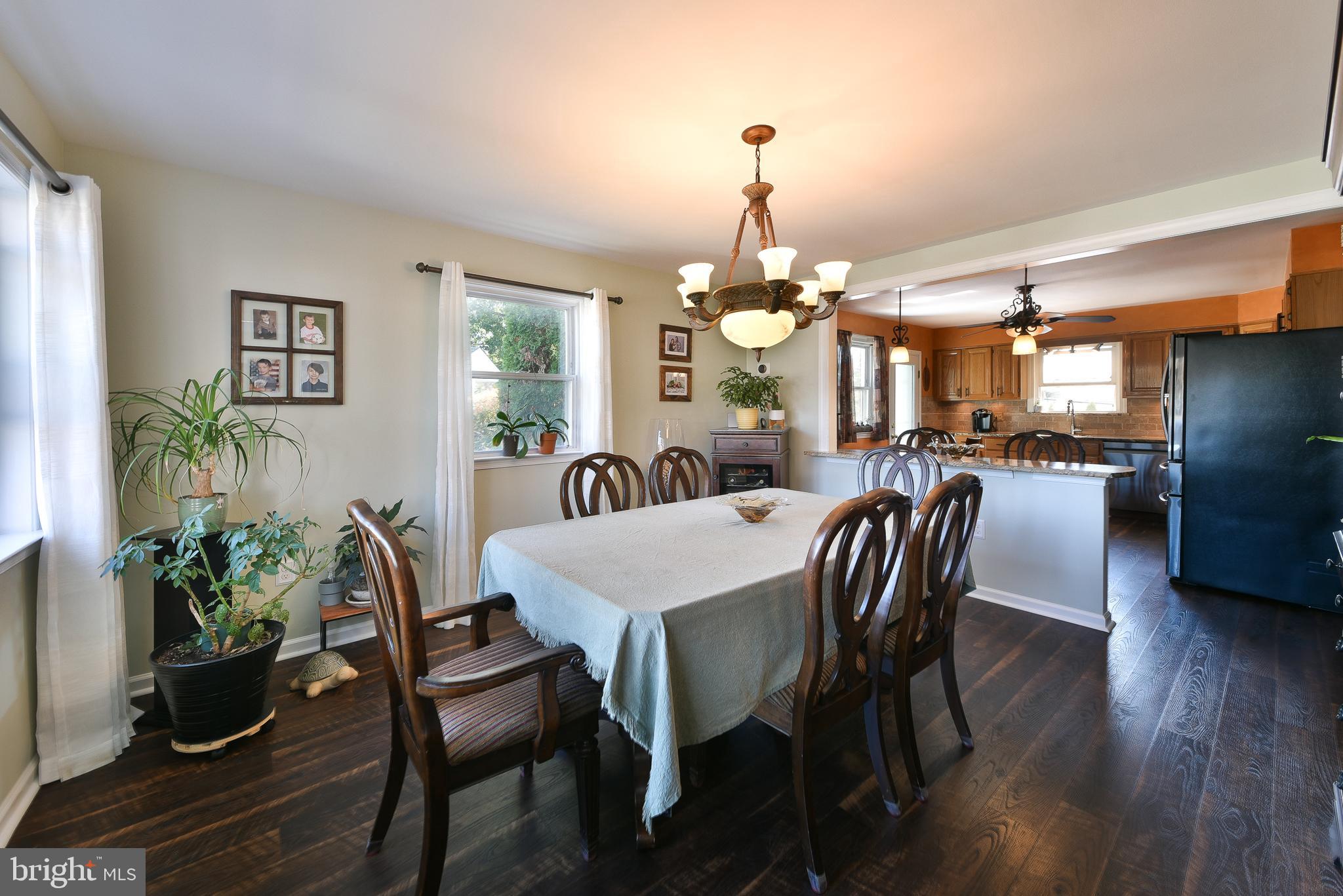 314 Ogden Place Springfield, PA 19064 - Photo 10 of 48 Formal Dining
