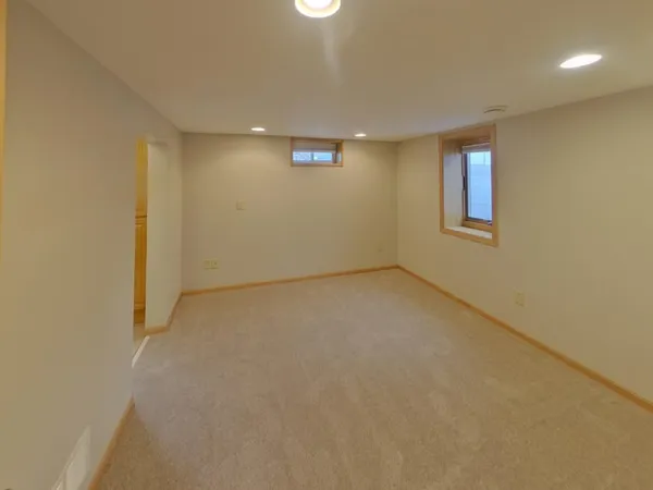 $2,669 | 6680 168th Street West, Rosemount, MN 55068